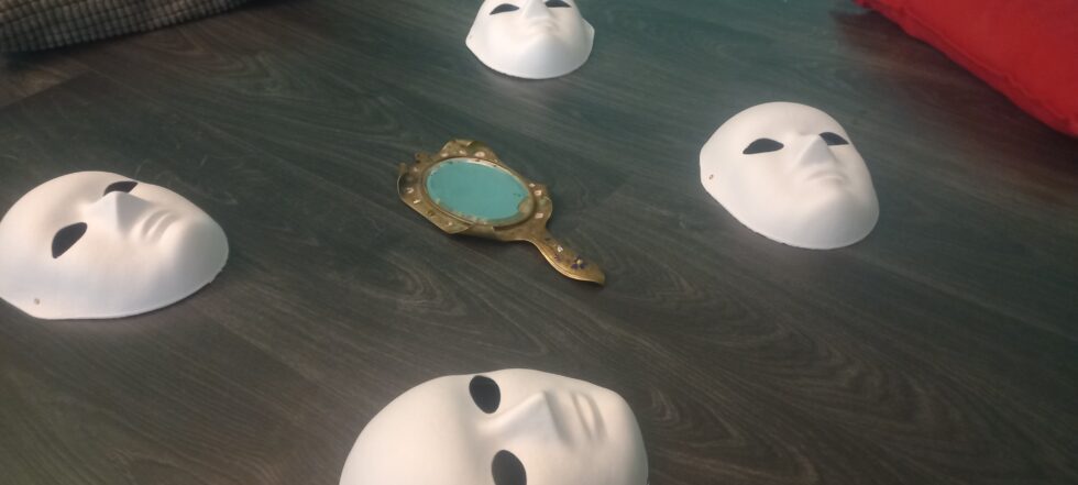 θεραπεία μέσω τέχνης