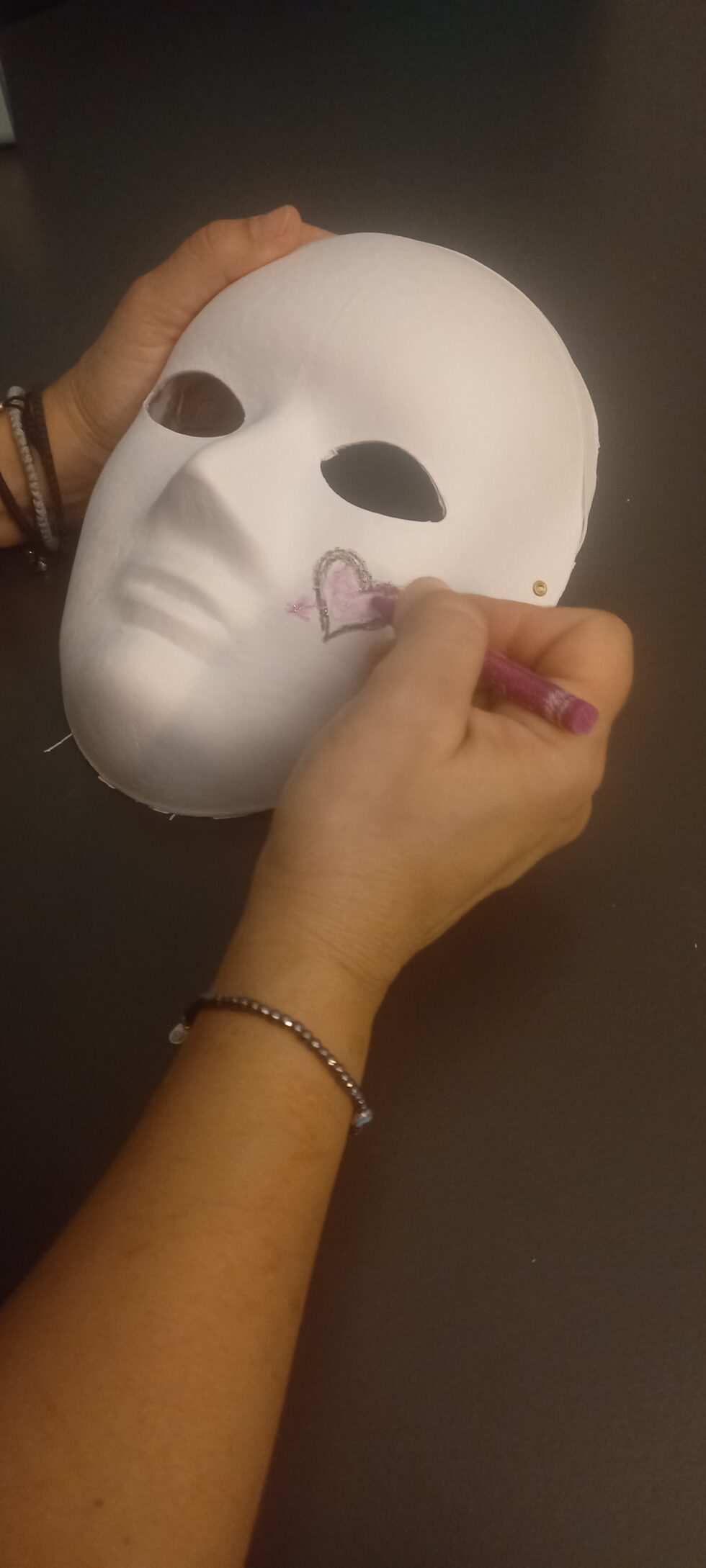 θεραπεία μέσω τέχνης