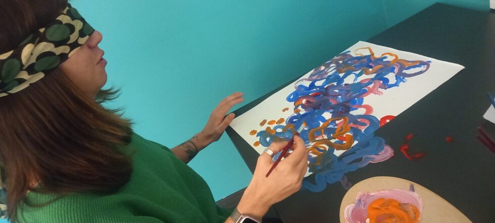 θεραπεία μέσω τέχνης